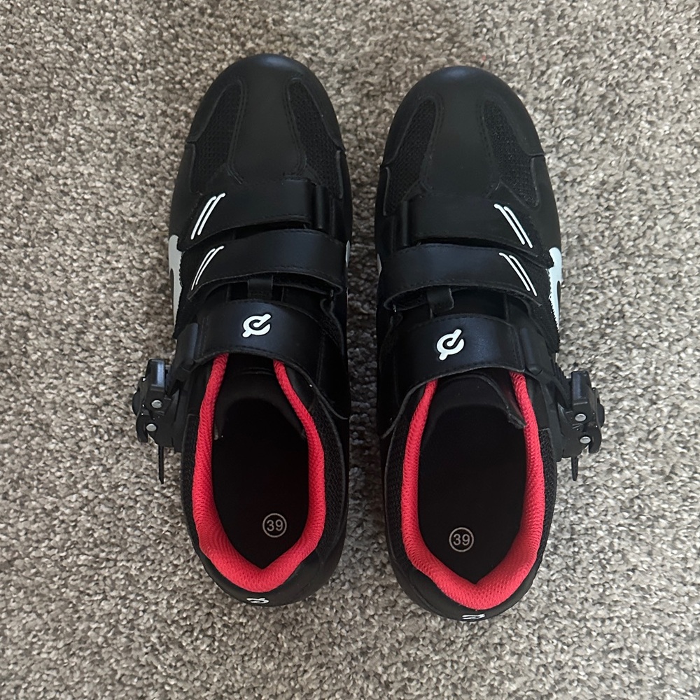 EUC peloton cycling shoes